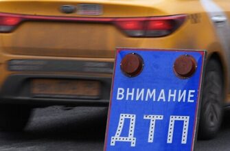 В Москве водитель иномарки сбил двух детей