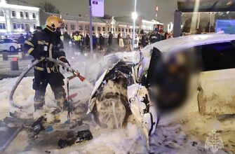 Появилось фото с места крупного ДТП с BMW в центре Москвы
