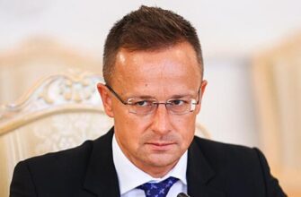 Сийярто: Венгрия и Турция решат проблему из-за санкций США против Газпромбанка